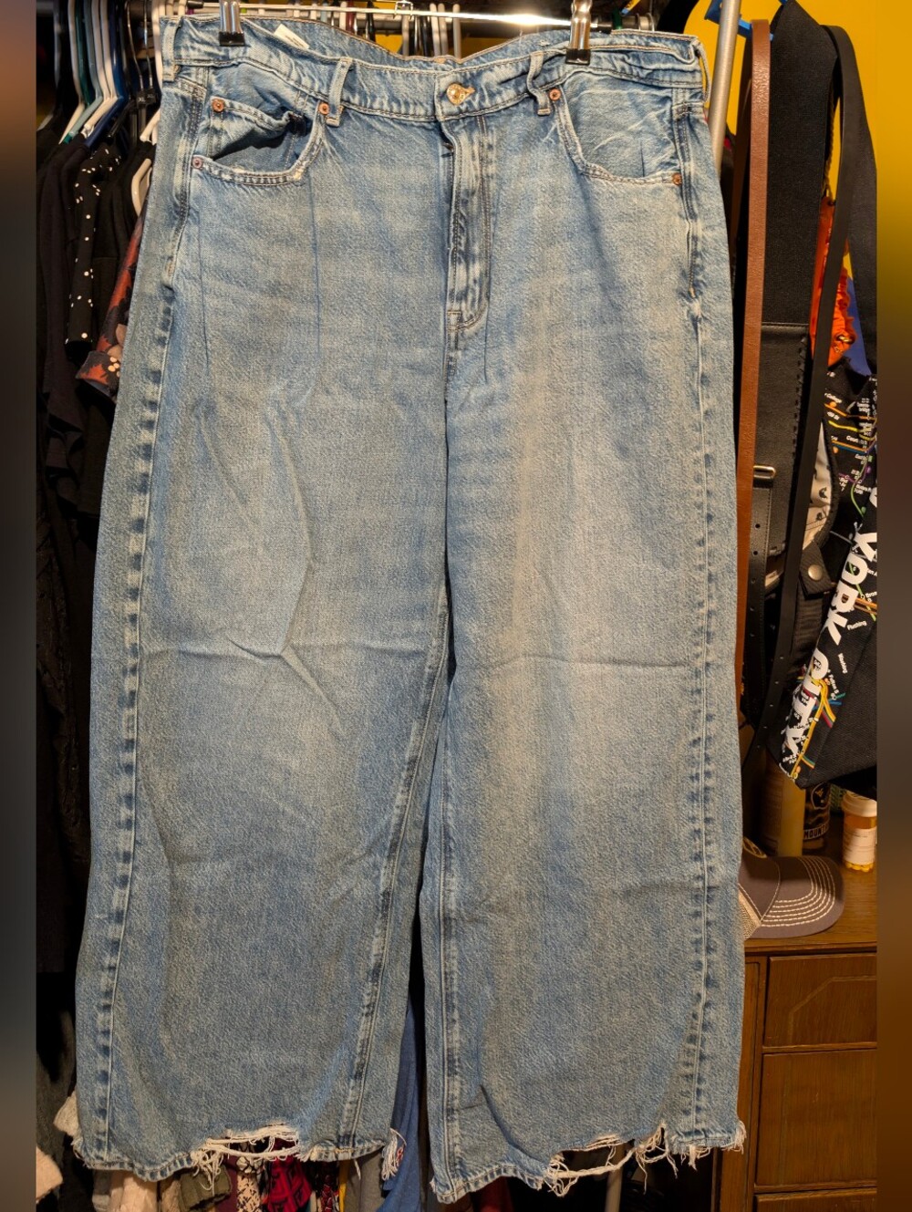 American Eagle Outfitters Light Blue Denim Jeans